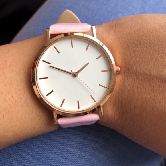 NEW Pink PU Leather Quartz Watch - Picture 2 of 6